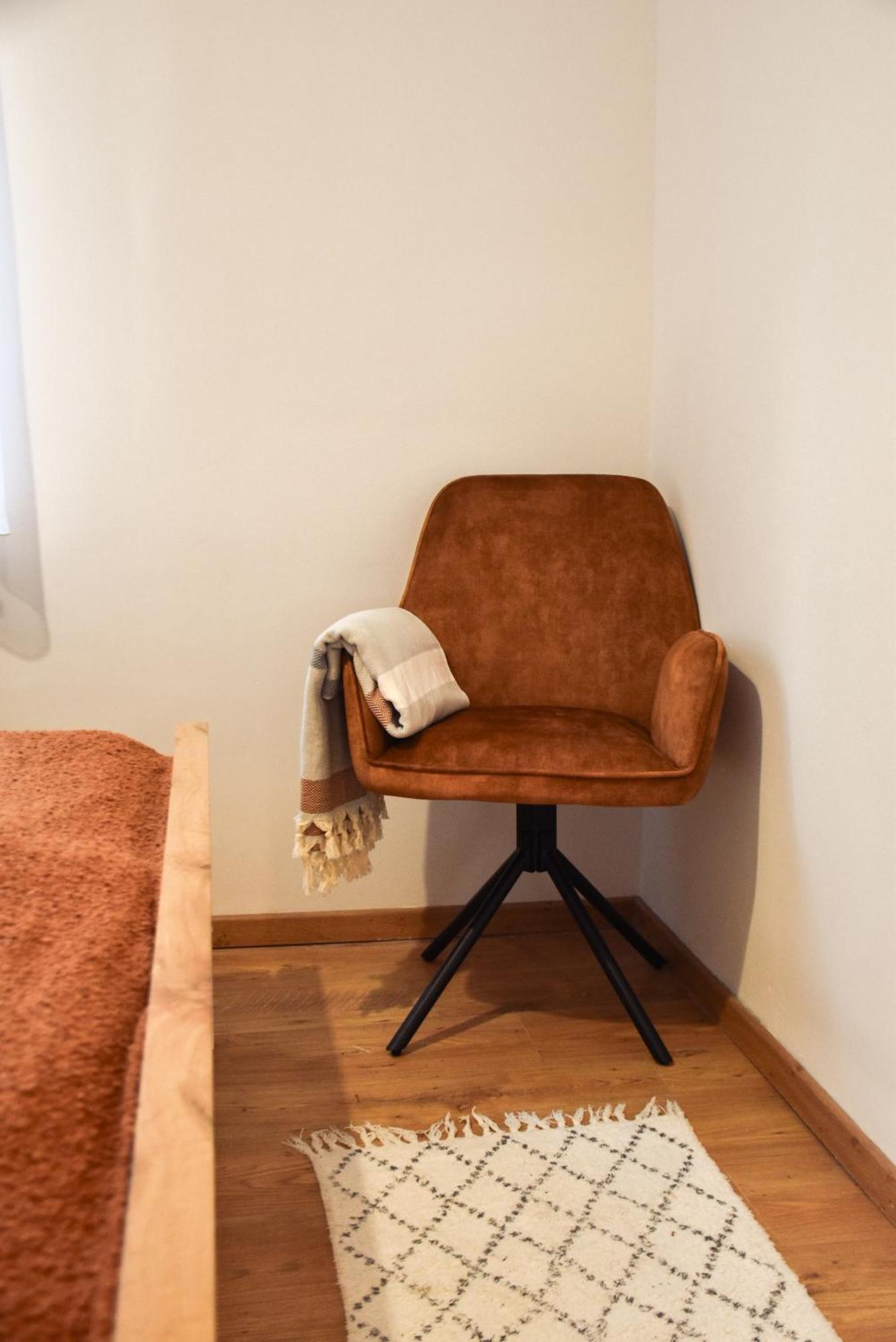 Foter Apartman Kiskunhalas Esterno foto
